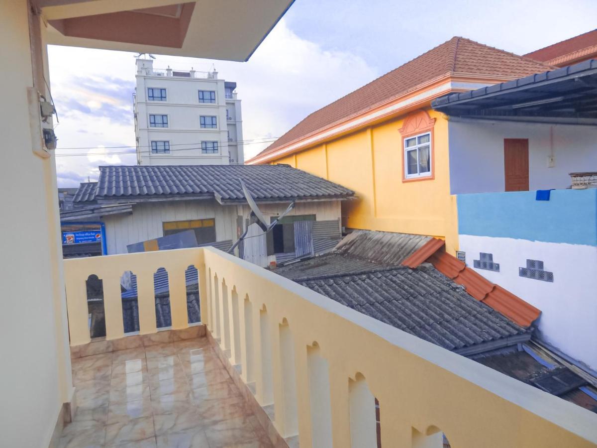 Vang Vieng Freedom Hostel 2 Dış mekan fotoğraf