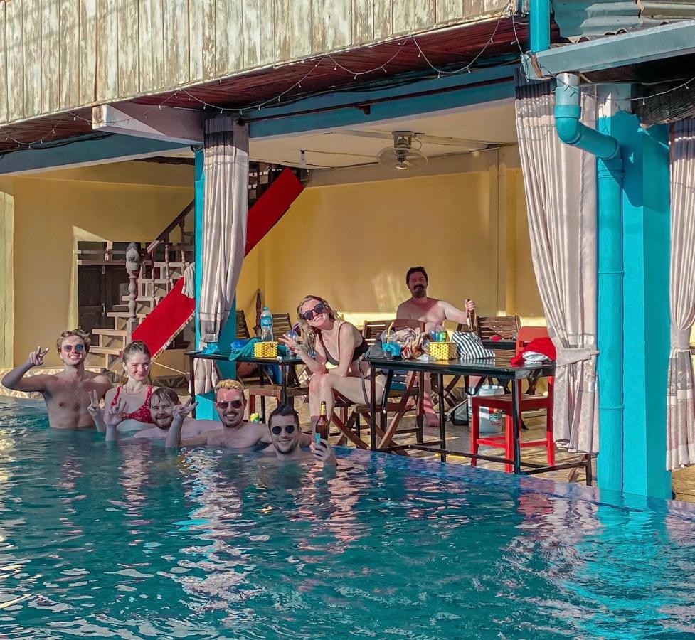 Vang Vieng Freedom Hostel 2 Dış mekan fotoğraf